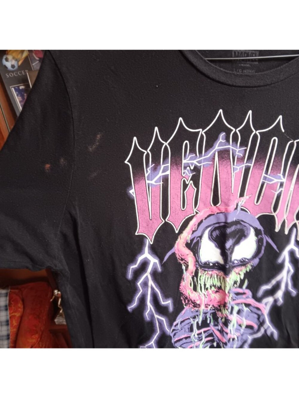 Large T-Shirt Marvel Venom Graphic Tee Black Lightning Skeleton Design Size L